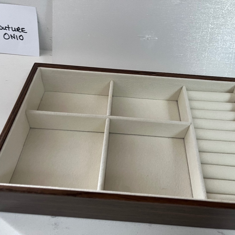 Jewelry Storage organizer, Jewelry storage, New Jewelry box hard to find!
